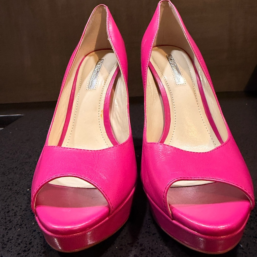 BCBGeneration Fuchsia Peep Toe Heels